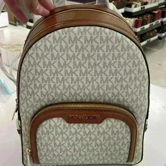 Michael Kors Backpack Jaycee Medium Backpack MK Signature Vanilla - Picture 4 of 9